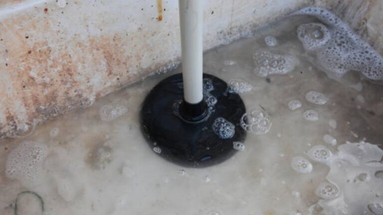 déboucher canalisation acide chlorhydrique
